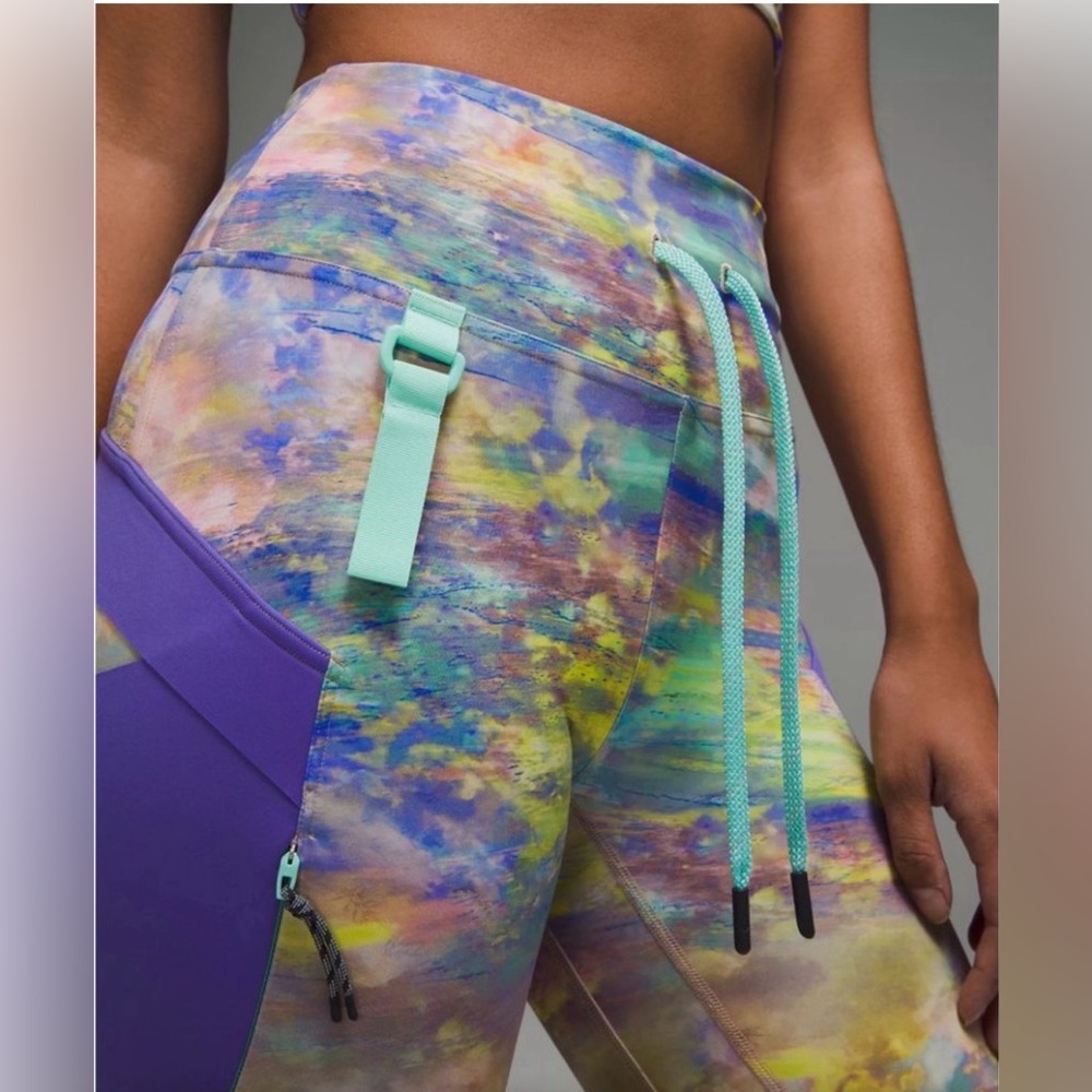 Lululemon 25” Cargo Super High-Rise Hiking Tight Leggings